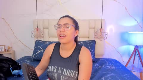 Stefanny online show from December 2024 09:49:02 PM