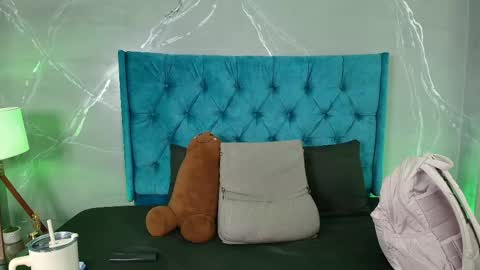 Stefanny online show from March 2026 01:20:02 AM