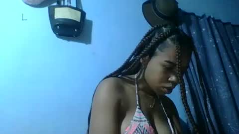 stephaolysca online show from May 2026 07:02:02 AM