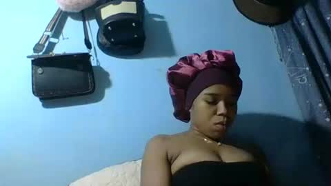 stephaolysca online show from May 2026 06:13:01 PM