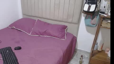 Snapshot of stepmom_slut_50_ chatting on September 2025 08:09:01 PM Angie mature online show from September 2025 08:09:01 PM