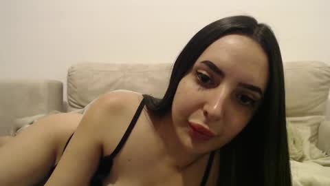 Snapshot of stepmommy19 chatting on November 2025 04:31:02 PM StepMommy19 online show from November 2025 04:31:02 PM