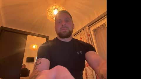 steve897819 online show from November 2025 10:09:01 PM