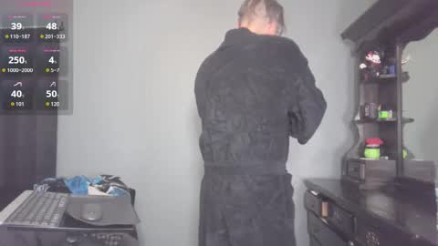 Im Yours online show from December 2025 11:26:02 AM