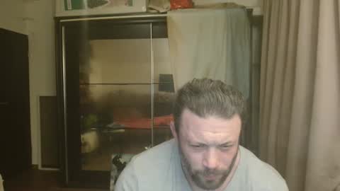 Snapshot of stevebulkzor chatting on April 2026 12:22:01 AM Steve Oakenshield son of John son of Vasyl online show from April 2026 12:22:01 AM