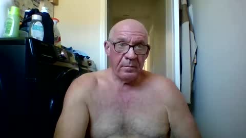 Snapshot of stevejons47 chatting on September 2025 04:32:01 PM stevejons47 online show from September 2025 04:32:01 PM