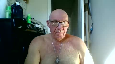 Snapshot of stevejons47 chatting on October 2025 02:28:02 PM stevejons47 online show from October 2025 02:28:02 PM