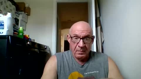 Snapshot of stevejons47 chatting on November 2025 03:45:02 PM stevejons47 online show from November 2025 03:45:02 PM