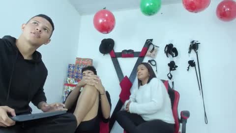 Steven online show from December 2025 12:45:01 PM