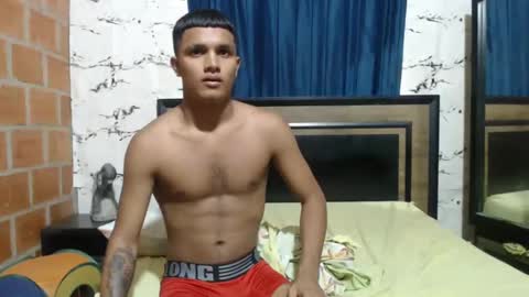 Snapshot of steven_big_dick23 chatting on December 2024 12:32:02 AM Steven online show from December 2024 12:32:02 AM