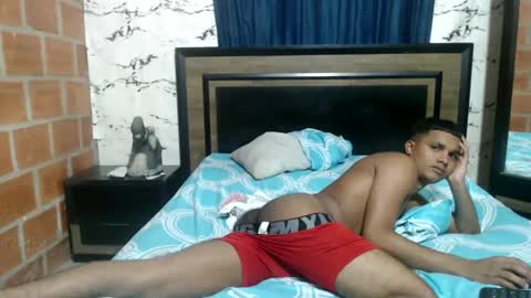 Snapshot of steven_big_dick23 chatting on January 2025 03:58:02 AM Steven online show from January 2025 03:58:02 AM