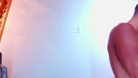 Snapshot of steven_modelo69 chatting on January 2025 02:41:01 AM steven_modelo69 online show from January 2025 02:41:01 AM