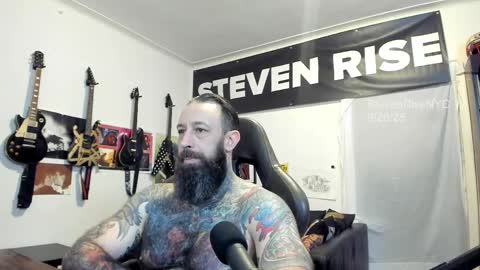 Snapshot of stevenrisenyc chatting on September 2025 12:53:01 PM StevenRiseNYC online show from September 2025 12:53:01 PM