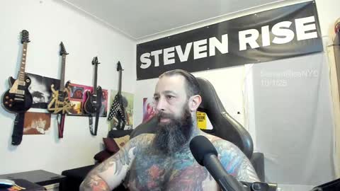 Snapshot of stevenrisenyc chatting on October 2025 12:17:02 AM StevenRiseNYC online show from October 2025 12:17:02 AM
