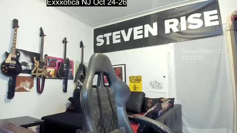 Snapshot of stevenrisenyc chatting on October 2025 12:22:01 AM StevenRiseNYC online show from October 2025 12:22:01 AM