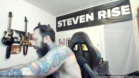Snapshot of stevenrisenyc chatting on October 2025 03:35:02 PM StevenRiseNYC online show from October 2025 03:35:02 PM