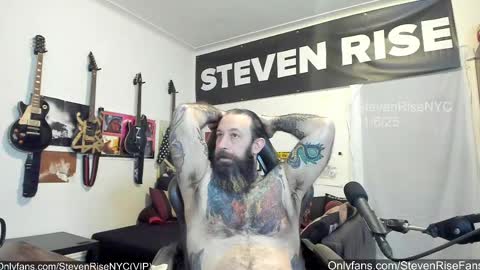 Snapshot of stevenrisenyc chatting on November 2025 02:18:02 PM StevenRiseNYC online show from November 2025 02:18:02 PM