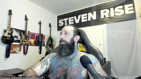 Snapshot of stevenrisenyc chatting on November 2025 11:05:02 PM StevenRiseNYC online show from November 2025 11:05:02 PM