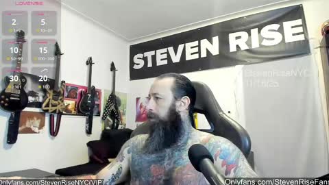 Snapshot of stevenrisenyc chatting on November 2025 01:38:01 AM StevenRiseNYC online show from November 2025 01:38:01 AM