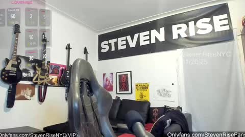 Snapshot of stevenrisenyc chatting on November 2025 03:34:02 PM StevenRiseNYC online show from November 2025 03:34:02 PM