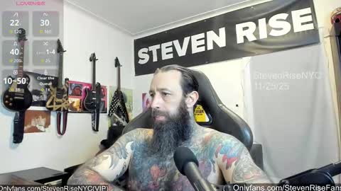 Snapshot of stevenrisenyc chatting on November 2025 01:28:02 AM StevenRiseNYC online show from November 2025 01:28:02 AM