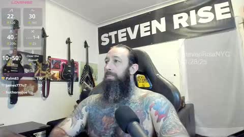 Snapshot of stevenrisenyc chatting on November 2025 11:40:02 PM StevenRiseNYC online show from November 2025 11:40:02 PM