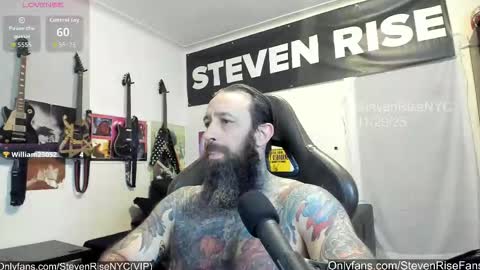 Snapshot of stevenrisenyc chatting on November 2025 01:31:01 AM StevenRiseNYC online show from November 2025 01:31:01 AM
