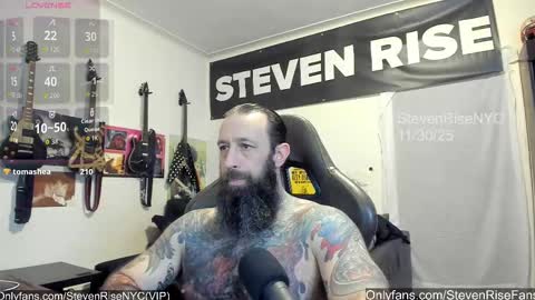 Snapshot of stevenrisenyc chatting on December 2025 02:16:02 AM StevenRiseNYC online show from December 2025 02:16:02 AM