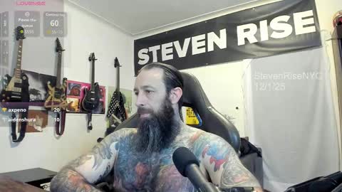 Snapshot of stevenrisenyc chatting on December 2025 02:22:02 PM StevenRiseNYC online show from December 2025 02:22:02 PM