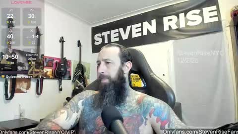 Snapshot of stevenrisenyc chatting on December 2025 02:41:02 AM StevenRiseNYC online show from December 2025 02:41:02 AM