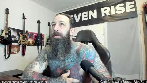 Snapshot of stevenrisenyc chatting on January 2026 04:22:01 PM StevenRiseNYC online show from January 2026 04:22:01 PM