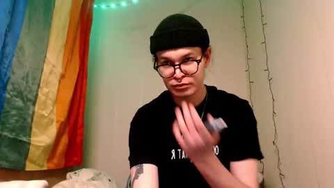 Snapshot of stevenspirs chatting on November 2025 08:25:02 AM Steve online show from November 2025 08:25:02 AM