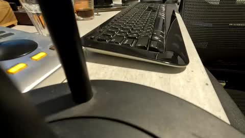 Snapshot of stevie_grey chatting on October 2025 06:19:01 PM stevie_grey online show from October 2025 06:19:01 PM