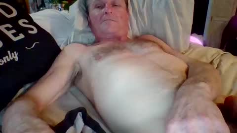 Snapshot of steviehard7 chatting on February 2025 05:05:02 AM steviehard7 online show from February 2025 05:05:02 AM