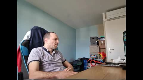 Snapshot of stickolive1 chatting on January 2026 09:02:02 AM stickolive1 online show from January 2026 09:02:02 AM