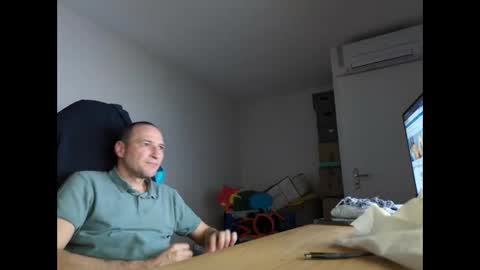 Snapshot of stickolive1 chatting on February 2026 11:23:01 PM stickolive1 online show from February 2026 11:23:01 PM