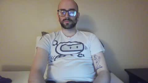 Snapshot of stickywhiteslime chatting on October 2025 03:10:01 AM stickywhiteslime online show from October 2025 03:10:01 AM