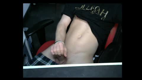 Snapshot of stiffmaster3000 chatting on January 2025 09:30:02 AM stiffmaster3000 online show from January 2025 09:30:02 AM