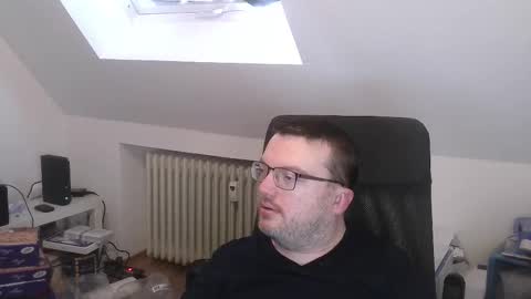 Oliver online show from March 2026 07:44:01 AM