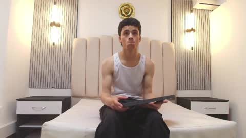 stiven_cooper2 online show from June 2026 12:08:01 PM