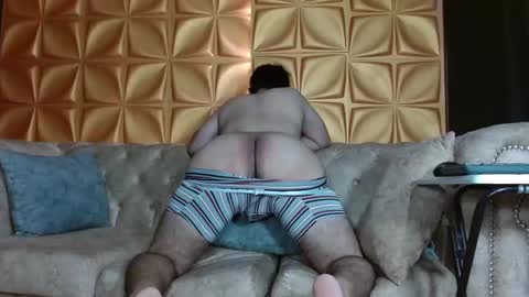 Snapshot of stiven_pooh chatting on January 2025 07:38:01 PM Steven Pooh online show from January 2025 07:38:01 PM