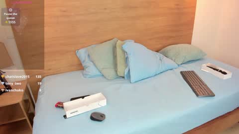 stivenbenet1 online show from January 2025 06:32:01 PM