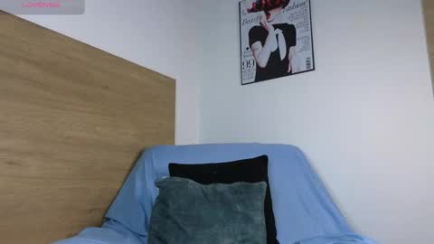 stivenbenet1 online show from September 2025 02:29:02 PM