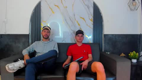 Snapshot of stivendreams chatting on March 2026 05:34:01 AM friends online show from March 2026 05:34:01 AM