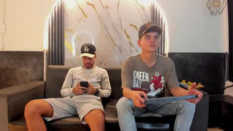 Snapshot of stivendreams chatting on March 2026 04:06:02 AM friends online show from March 2026 04:06:02 AM