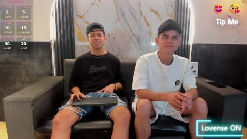 Snapshot of stivendreams chatting on March 2026 04:23:01 AM friends online show from March 2026 04:23:01 AM