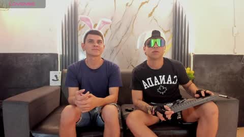 Snapshot of stivendreams chatting on April 2026 03:38:01 AM friends online show from April 2026 03:38:01 AM