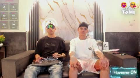 Snapshot of stivendreams chatting on April 2026 03:58:01 AM friends online show from April 2026 03:58:01 AM