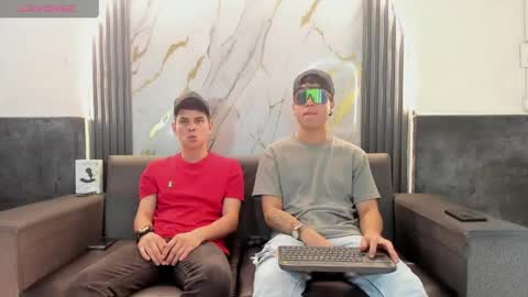 friends online show from April 2026 04:26:02 AM