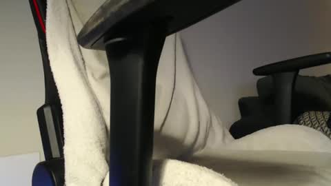 stivglatpik online show from September 2025 07:03:01 PM